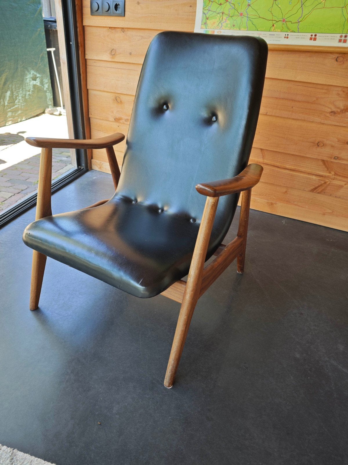 Mid-century vintage  fauteuil (Louis van Teeffelen/Wébé), Ophalen, Gebruikt, Zwart, Eén