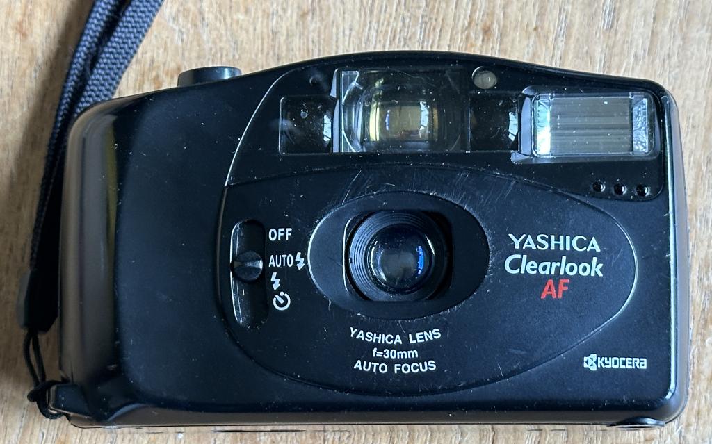 Yashica Clearlook AF 30mm f 5,6 / Point and Shoot Camera, Ophalen, Zo goed als nieuw, Compact, Overige Merken