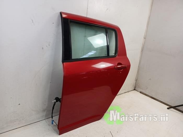 Portier 4Deurs links-achter van een Suzuki Swift (C09), Gebruikt, -, Deur, -