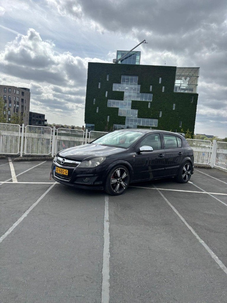 Opel Astra 1.8 16V 5D 2008 Zwart, Voorwielaandrijving, 1796 cc, Zwart, 14 km/l