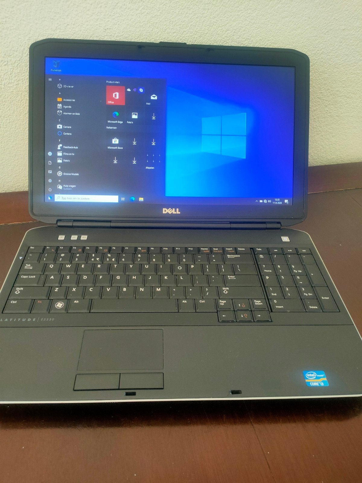Robuuste Dell laptop te koop,, Computers en Software, Windows Laptops, Ophalen of Verzenden, Zo goed als nieuw, 15 inch, 2 tot 3 Ghz