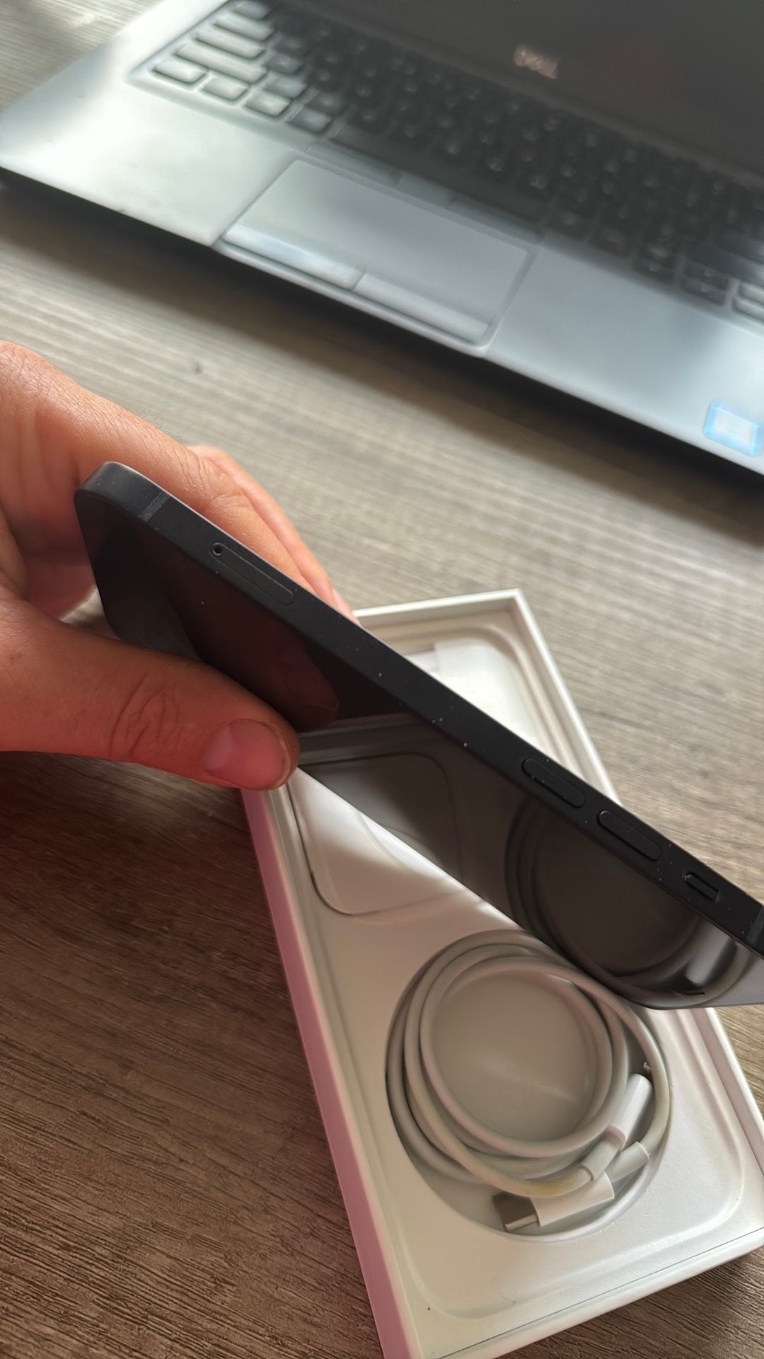 Foto 5 van Apple iPhone 12