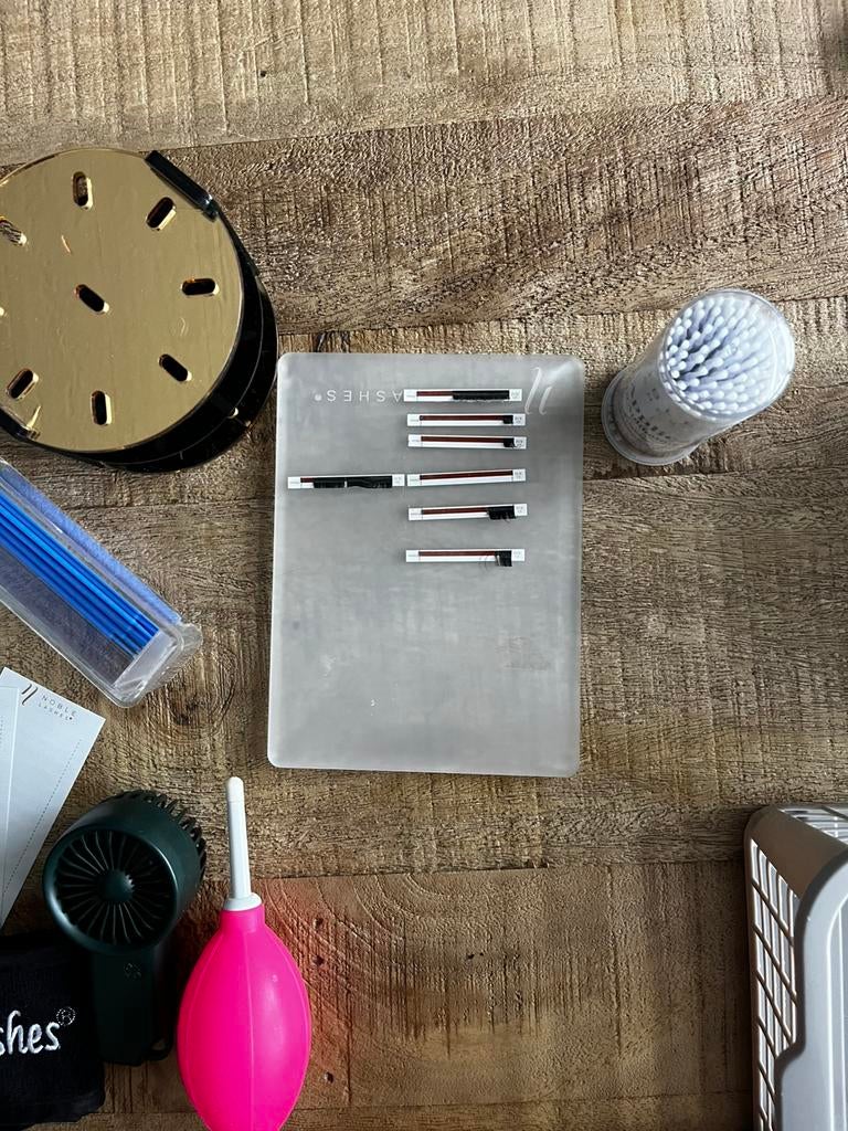 Lashes set, Ophalen of Verzenden, Zo goed als nieuw, Pijlen