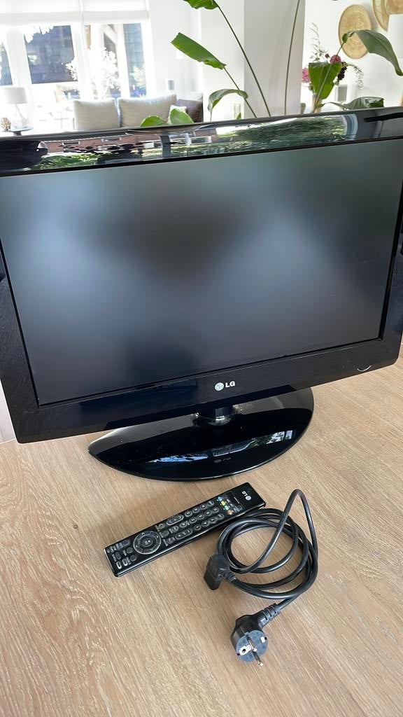 LG tv 26 inch 37LG3050, Audio, Tv en Foto, Televisies, Gebruikt, 50 Hz, LCD, Ophalen of Verzenden