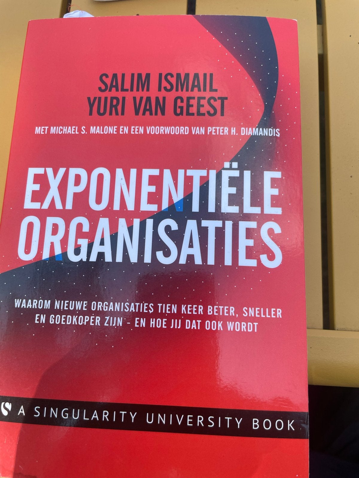 Exponentiële Organisaties - Salim Ismail, Yuri van Geest, Ophalen of Verzenden, Zo goed als nieuw, Nederland