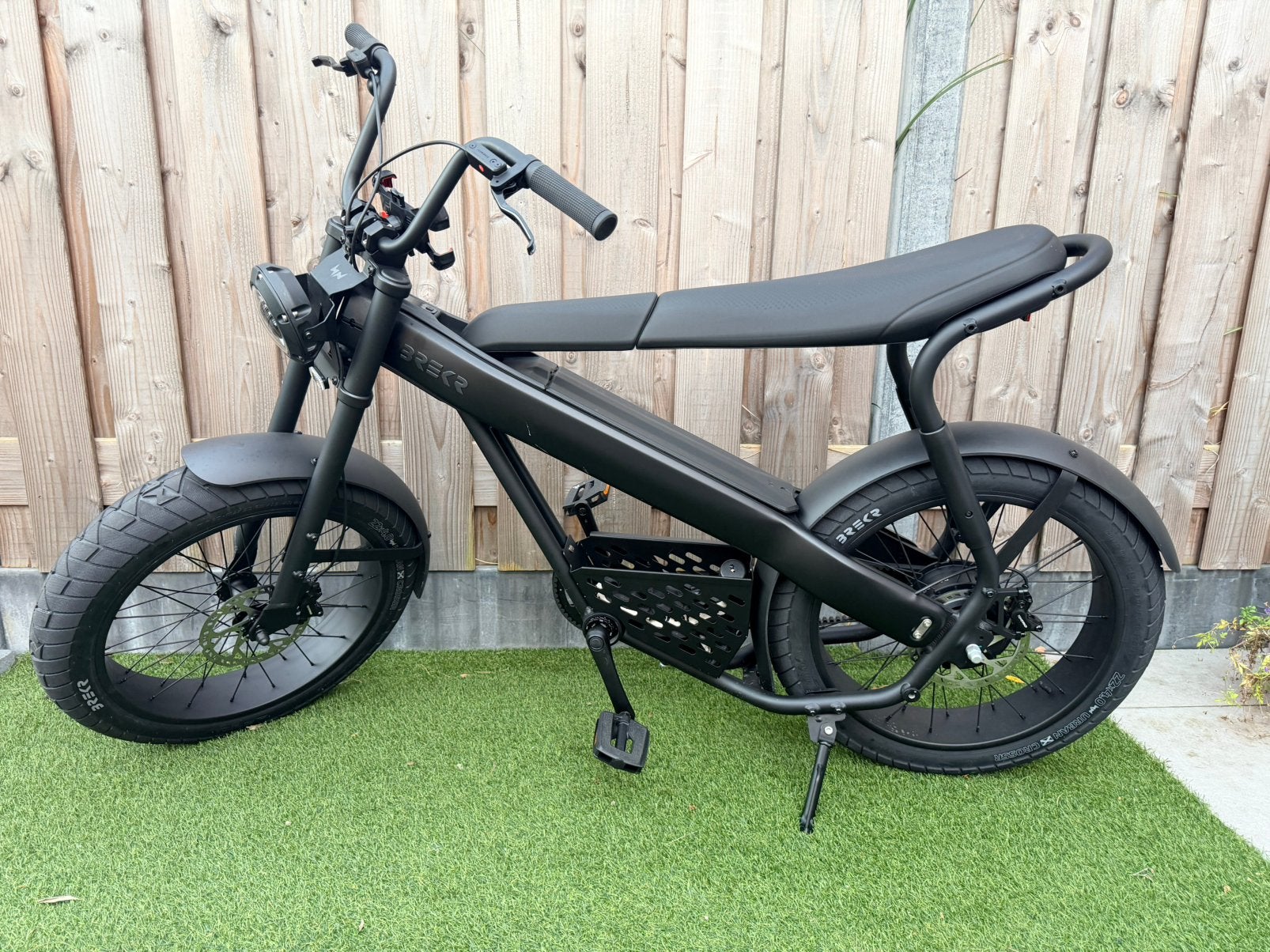 Brekr F250 Fatbike - In absolute nieuwstaat!, Ophalen, Zo goed als nieuw, Overige merken