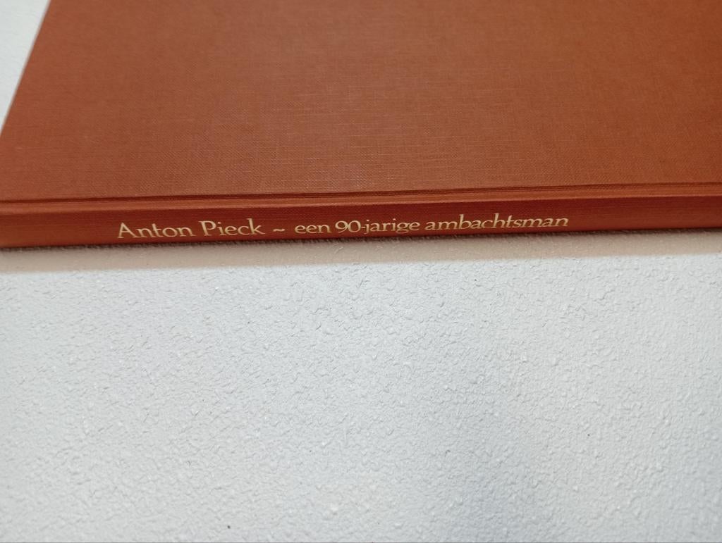 Anton Pieck – een 90-jarige ambachtsman (1985) | rijk geïllu, Verzenden, Zo goed als nieuw, Boot