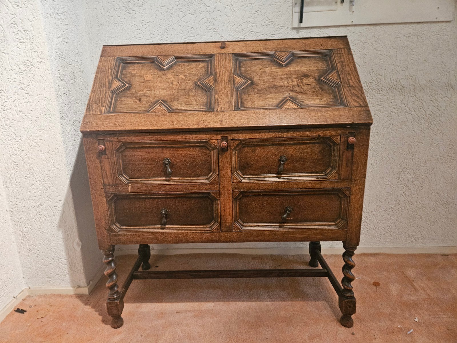 Antiek eiken secretaire met lades en opbergvakken, Ophalen