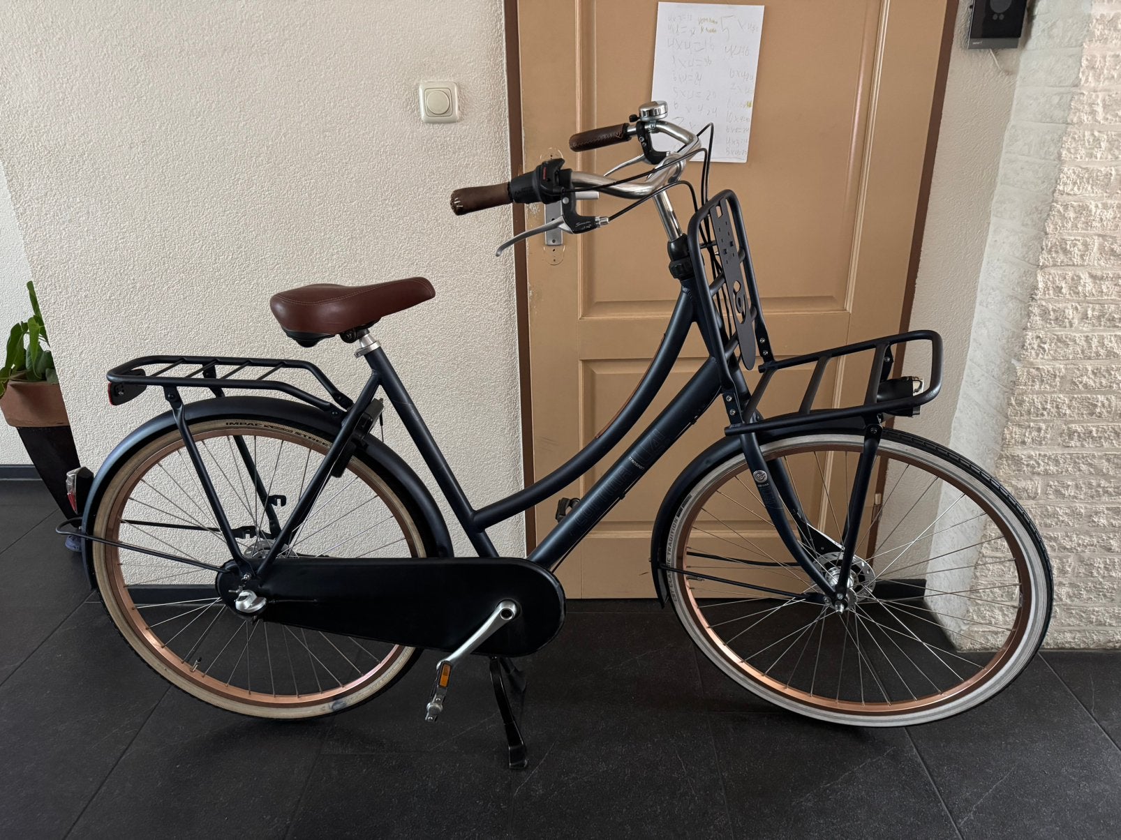 Supermooie Cortina U4 transportfiets 28 inch, 56 cm of meer, Ophalen, Trommelrem, Versnellingen