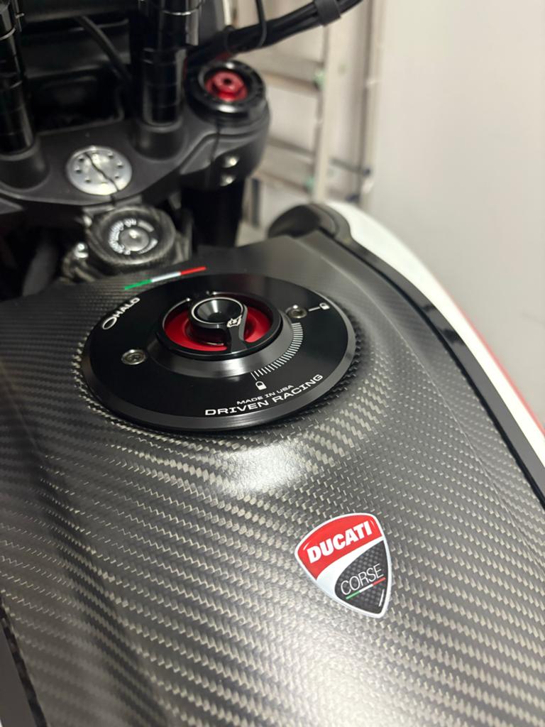 Driven Racing Tankdop voor Ducati Hypermotard 821, Ophalen of Verzenden, Gebruikt
