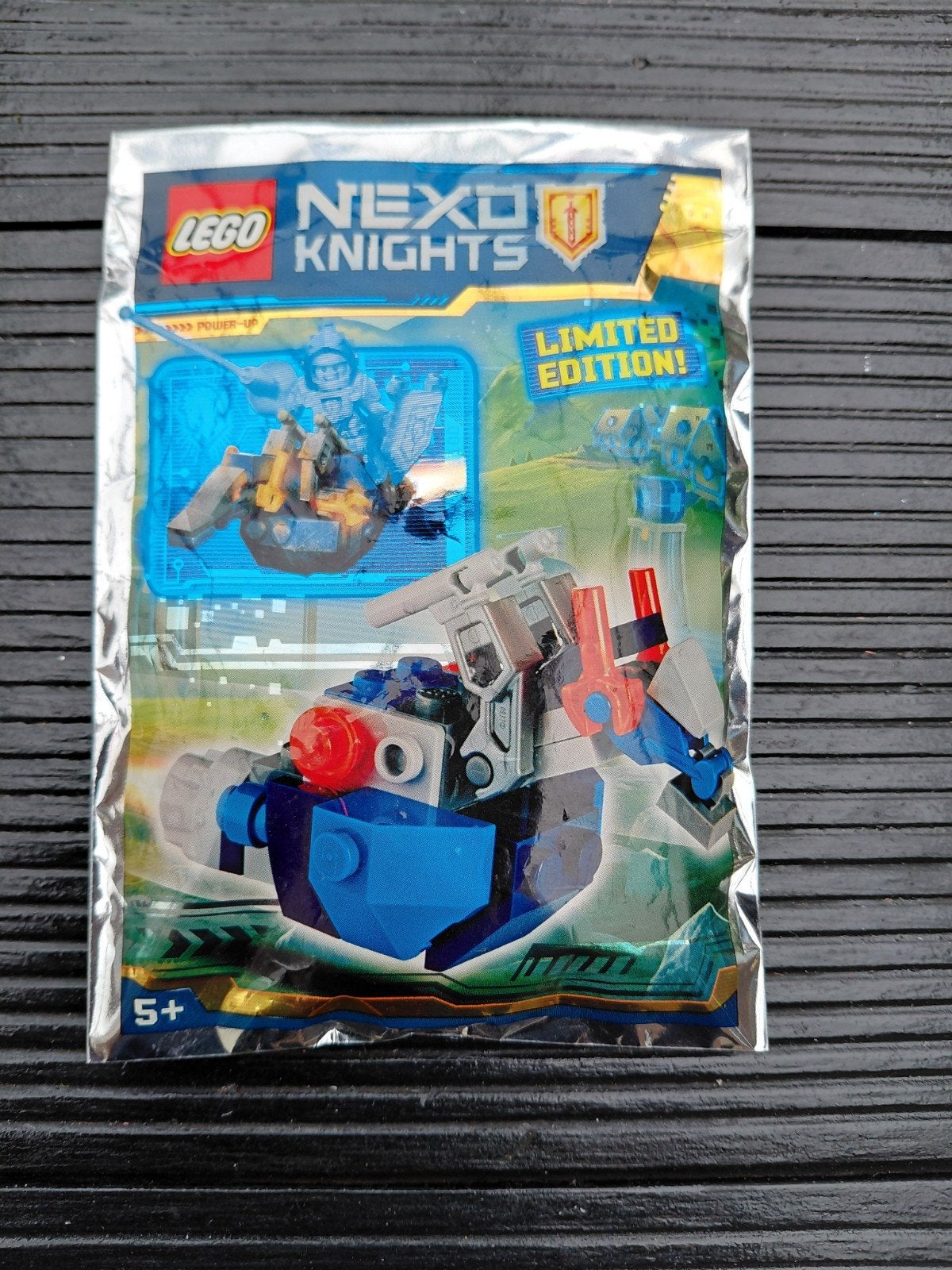 LEGO Nexo Knights Limited Edition Power-Up, Lego, Nieuw, Ophalen of Verzenden, Complete set