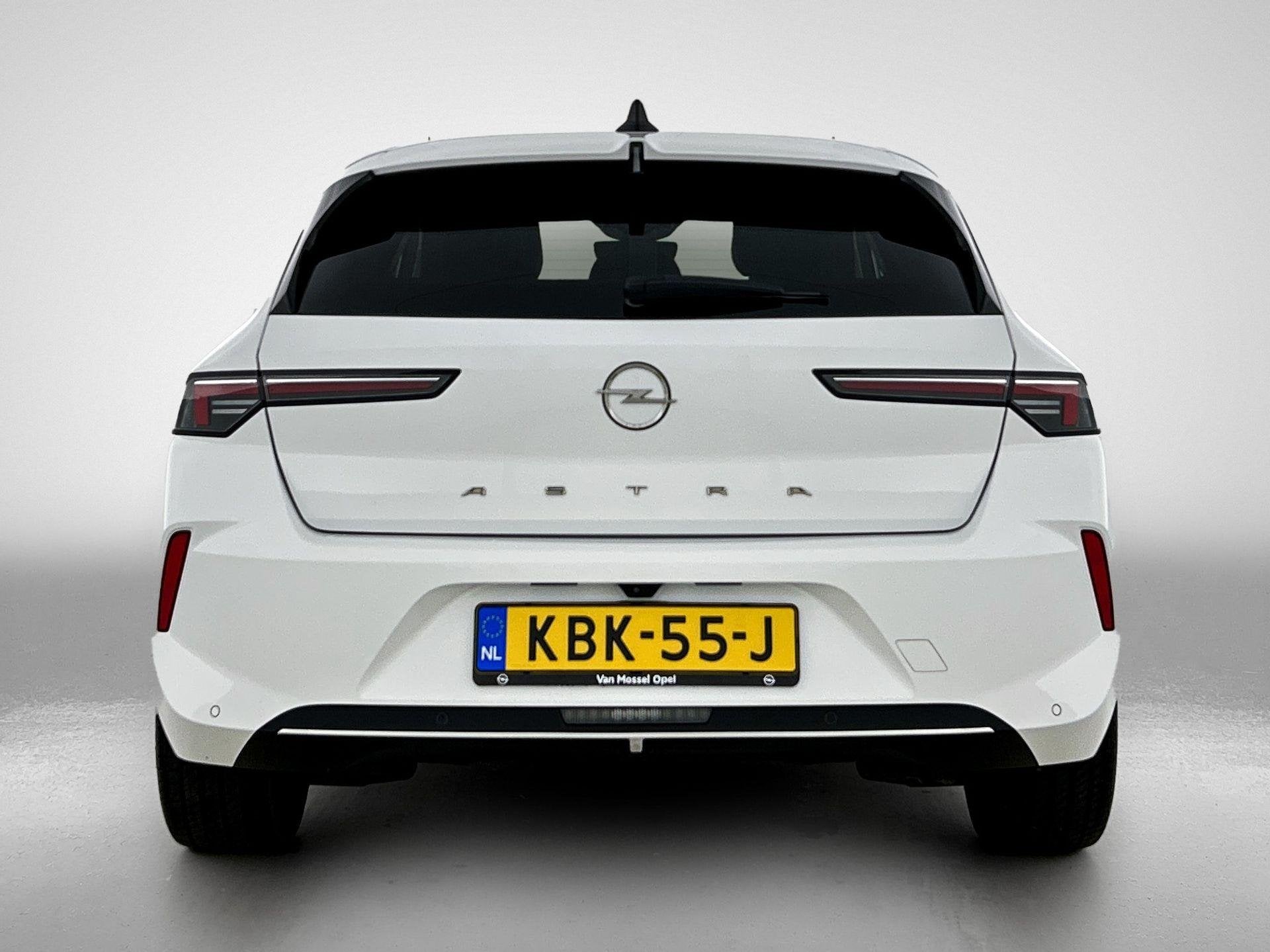Opel Astra 1.2 Elegance Apple Carplay/Android Auto / LED kop, Voorwielaandrijving, 12 maanden, Stof, Euro 6