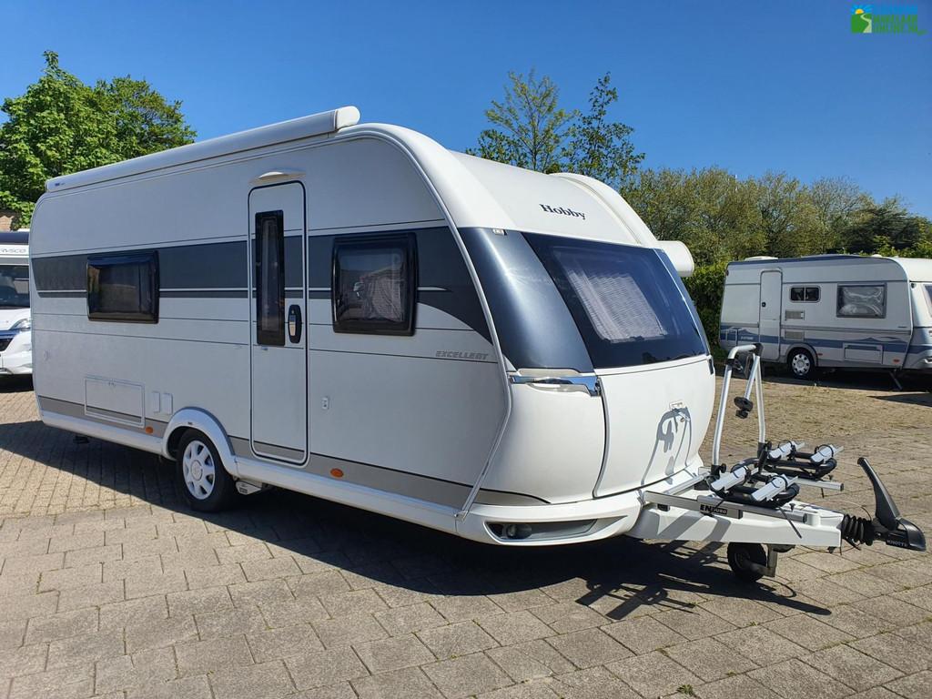 Hobby Excellent 540 WLU | Nieuwstaat | Schotel+zonnepanelen, Caravans en Kamperen, Caravans, Rondzit, Hobby, Bedrijf, 6 tot 7 meter