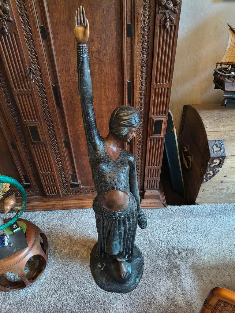 Bronzen beeld Mata Hari in Oriëntaals kostuum, Antiek en Kunst, Kunst | Beelden en Houtsnijwerken, Ophalen