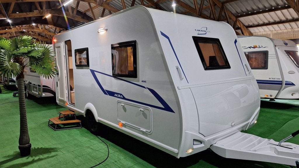 Caravelair Alba 466 Zakluifel/Stapelbed, Dwarsbed, Contact@caravelair.tm.fr, 5 tot 6 meter, Tot en met 6