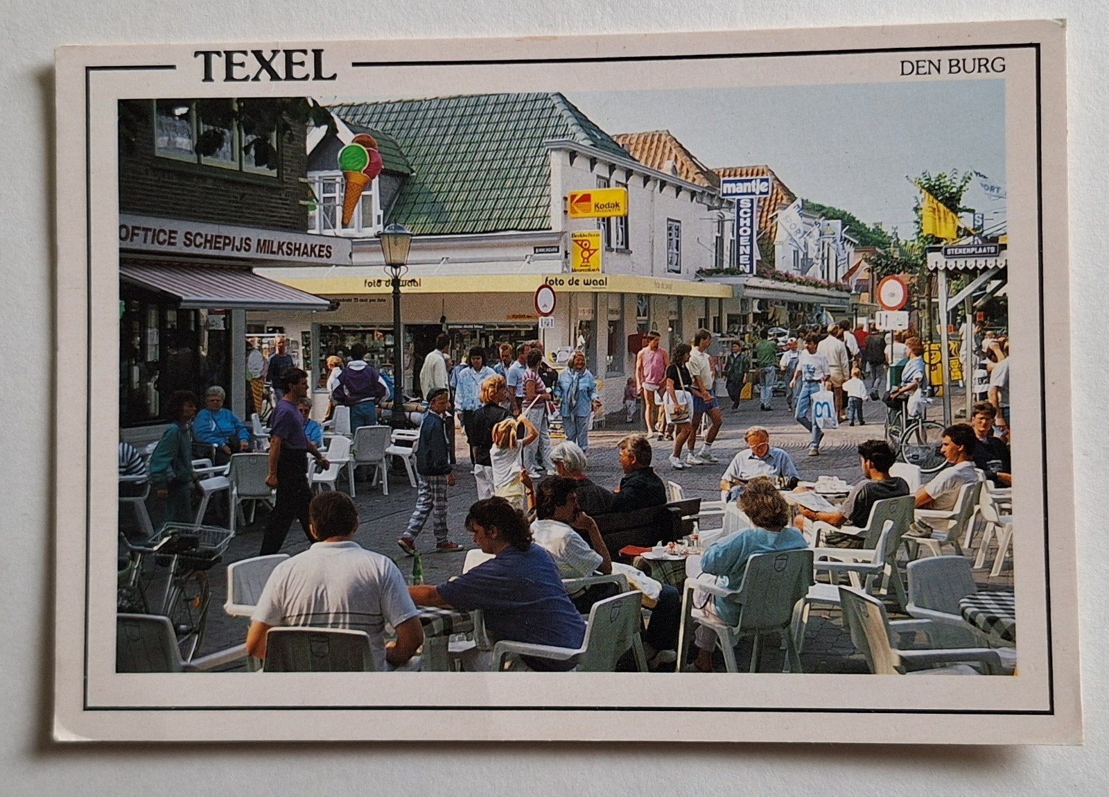 Oude ansichtkaart Den Burg, Texel (Gelopen), Ophalen of Verzenden, 1980 tot heden, Gelopen, Waddeneilanden
