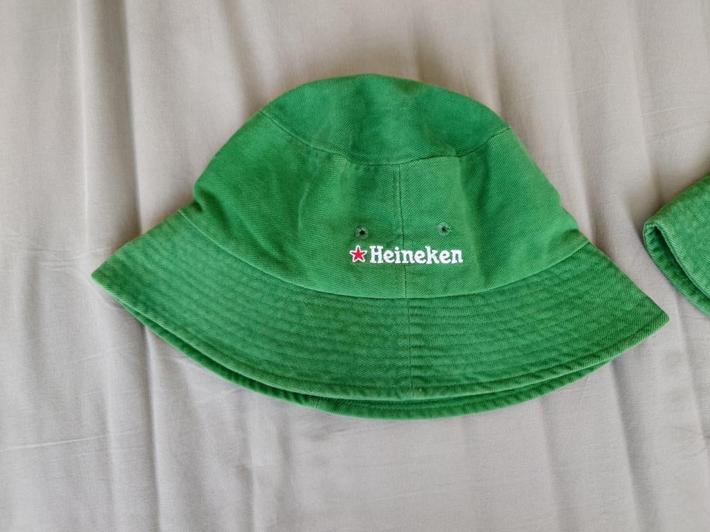 2x Nieuwe Heineken vissers hoedjes + extra, Kleding | Heren, Hoeden en Petten, Hoed, Nieuw, Heineken, One size fits all