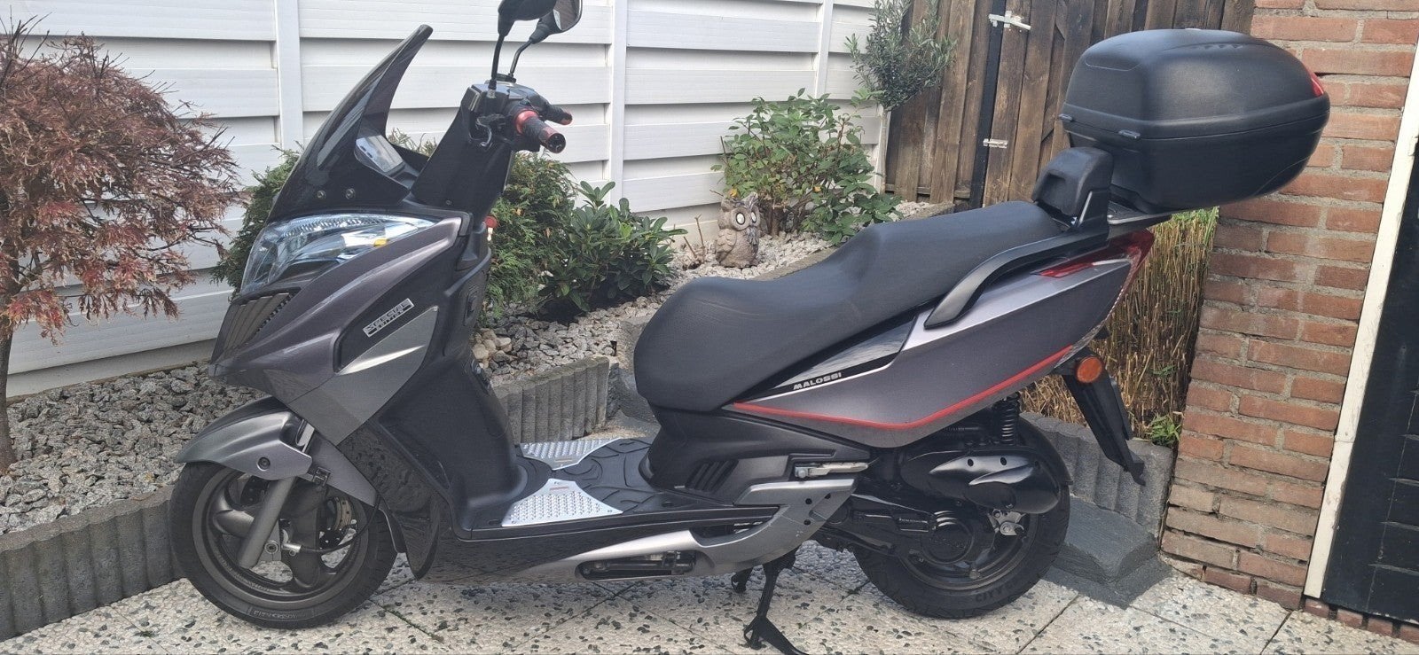 Scooter monteur gevraagd.   Twee tak.   Kymco new grand ding, Gebruikt, Overige modellen, Maximaal 45 km/u, Ophalen of Verzenden