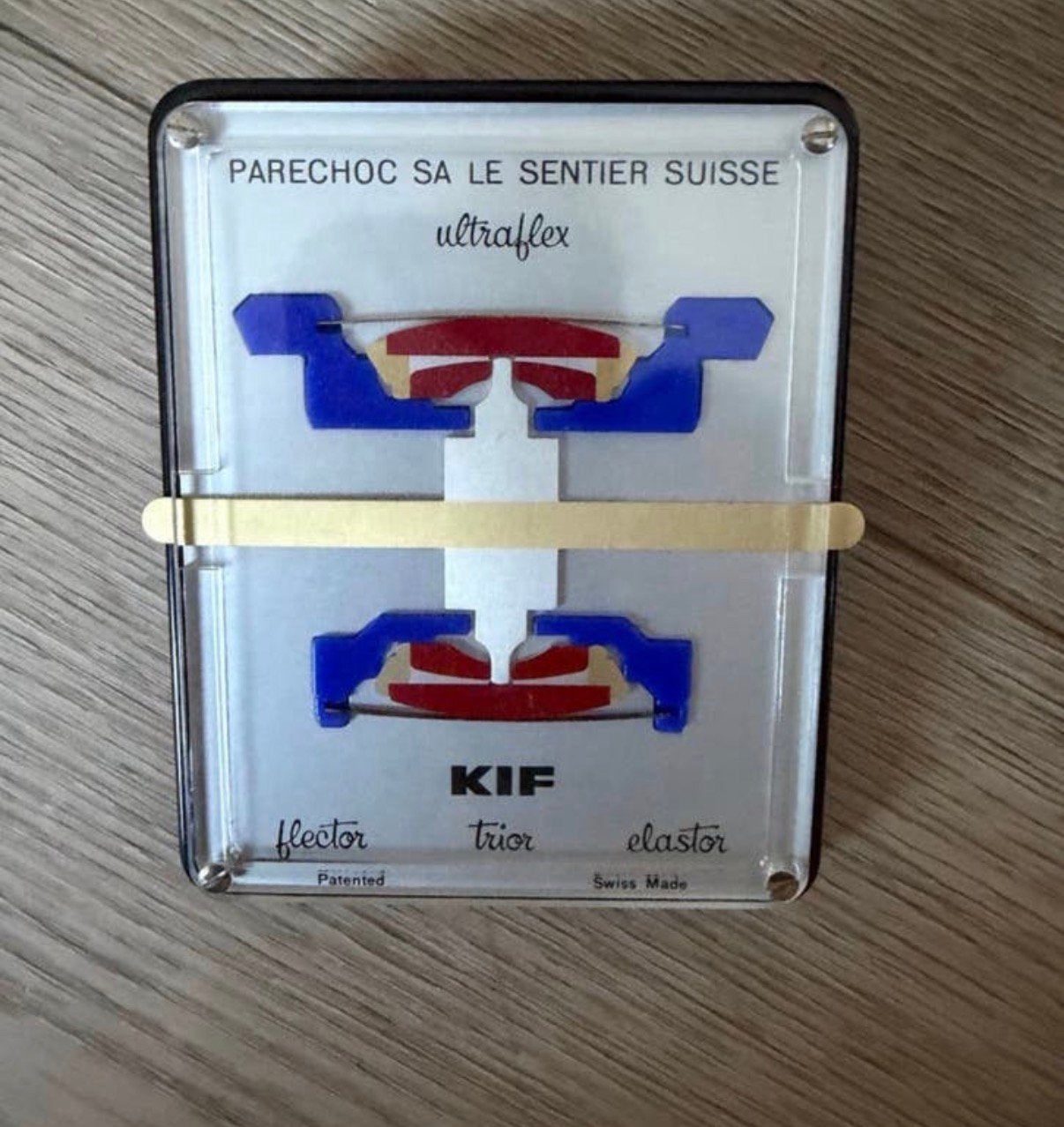 Parechoc SA Le Sentier, Ophalen of Verzenden, Overige materialen