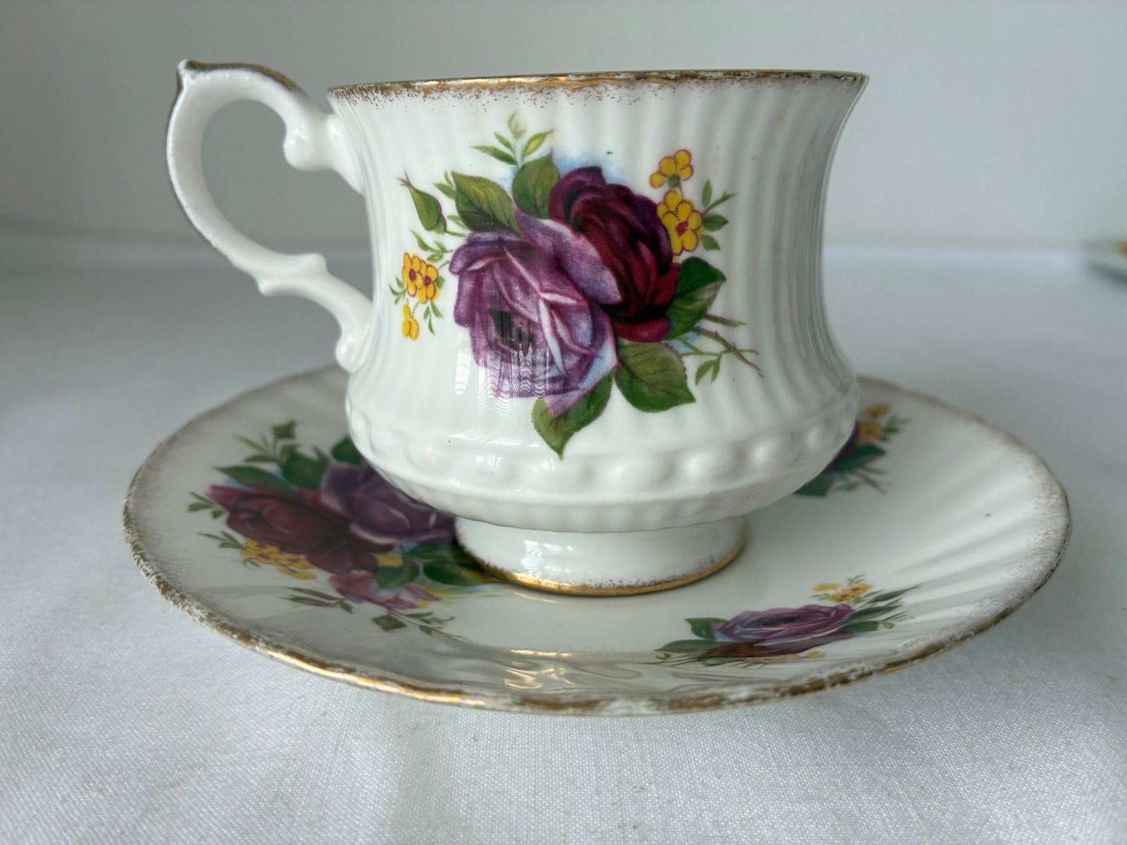 Vintage Queen's Bone China The Rose Cup & Schotel, Ophalen of Verzenden