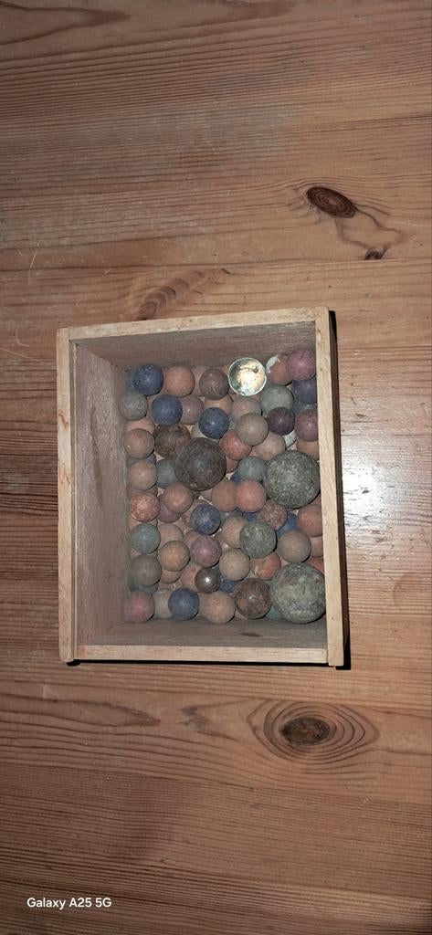 Oude blikken etc., Ophalen