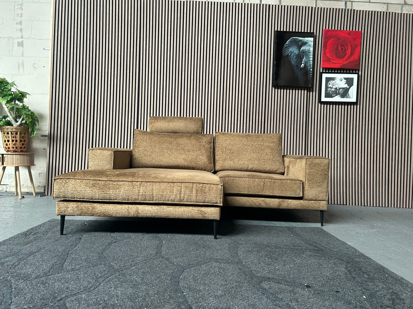 GRATIS LEVERING VELVET GOUDEN HOEKBANK 212X156 GEREINIGD, Ophalen of Verzenden, Zo goed als nieuw, 200 tot 250 cm, Vierpersoons of meer