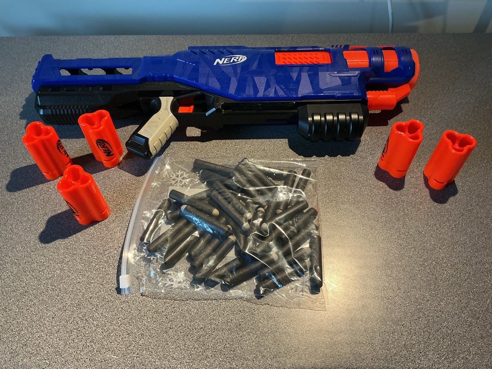 Nerf geweer met munitie en magazijnen, Ophalen, Gebruikt, Jongen of Meisje