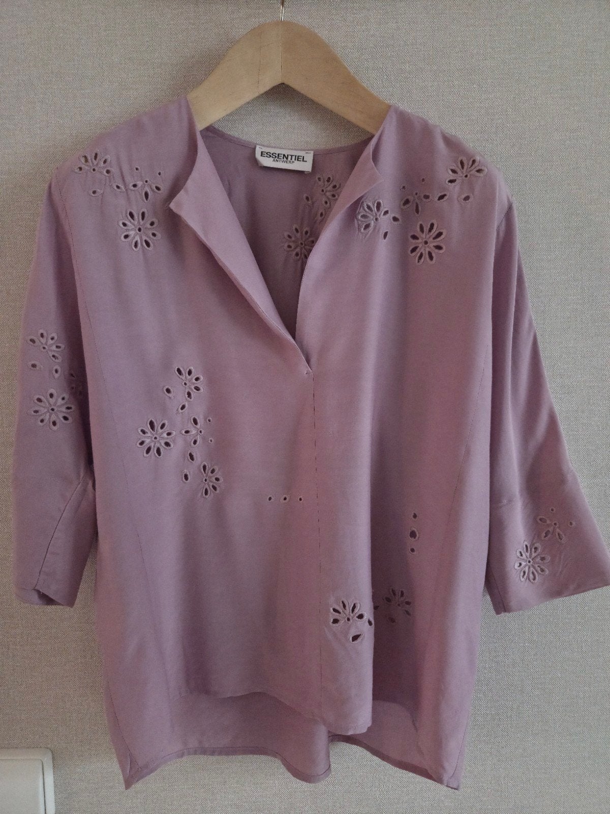 Essentiel Antwerpen Blouse Maat 38 met Borduurwerk, Maat 38/40 (M), Paars, Essentiel Antwerpen, Ophalen of Verzenden