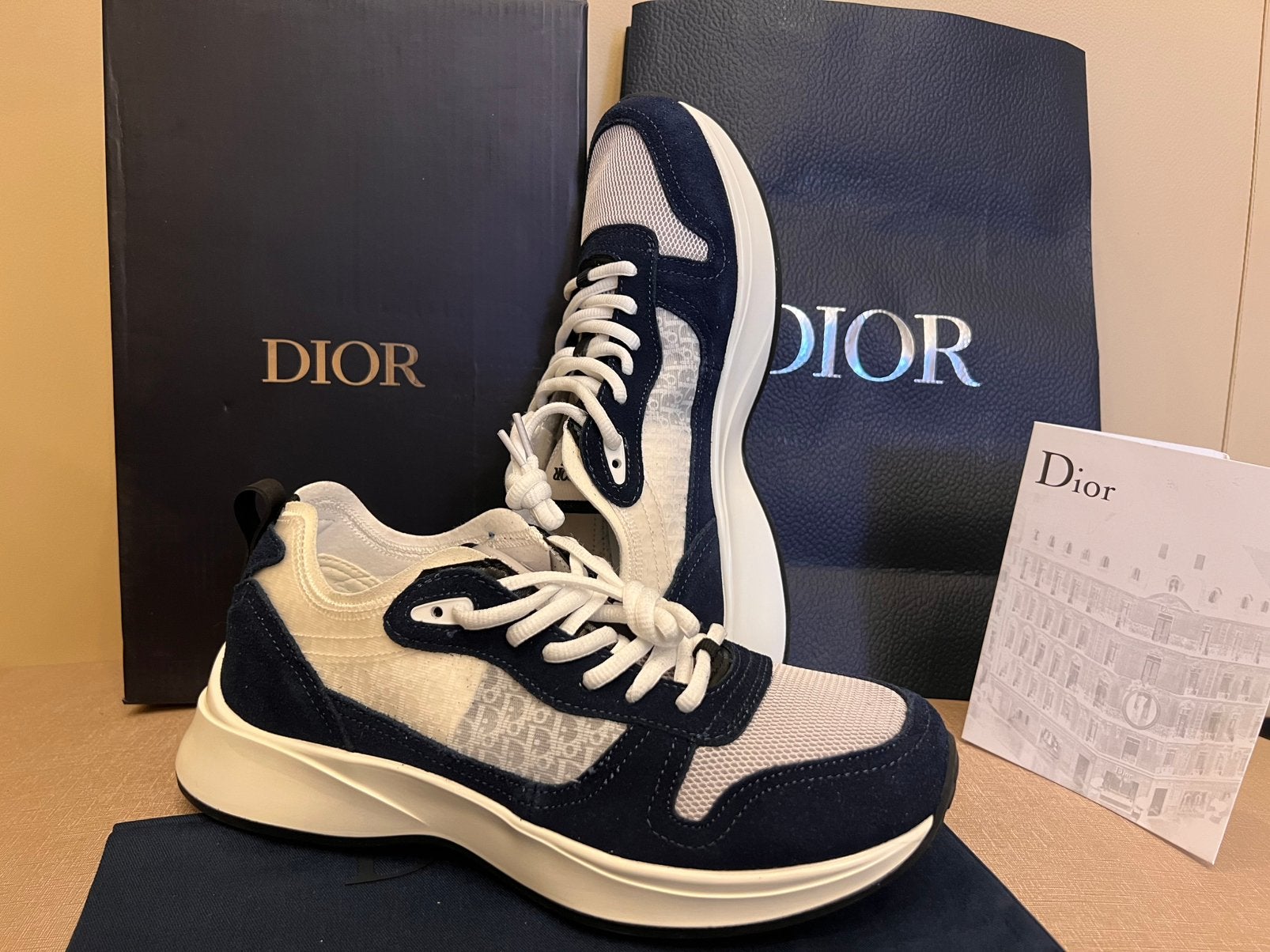 Dior b25 blauw maat 43 NIEUW, Ophalen of Verzenden, Zo goed als nieuw, Zwart
