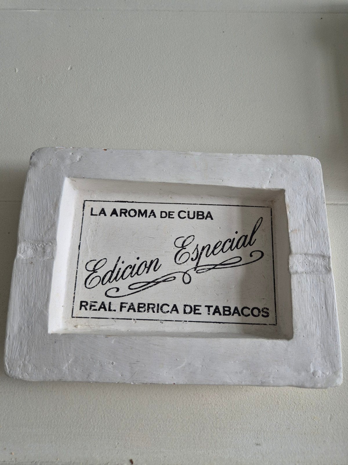 Riviera Maison Cuba Ashtray - Edicion Especial, Ophalen of Verzenden, Wit, Steen/keramiek, Klassiek