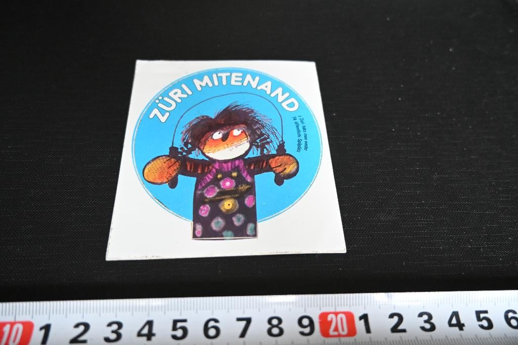 sticker Züri Mitenand, Ophalen, Zo goed als nieuw