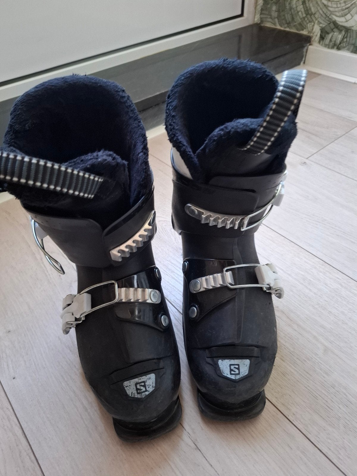 Salomon skischoenen - Maat 31, Sport en Fitness, Ophalen, 160 tot 180 cm, Gebruikt, Schoenen