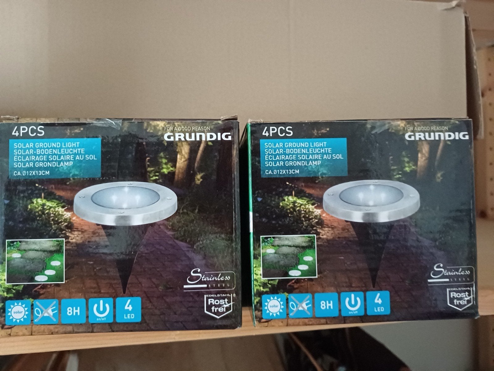 Grundig Solar Grondlampen - 4 stuks - RVS - LED, Zonne-energie, Minder dan 50 watt, Nieuw, Ophalen of Verzenden