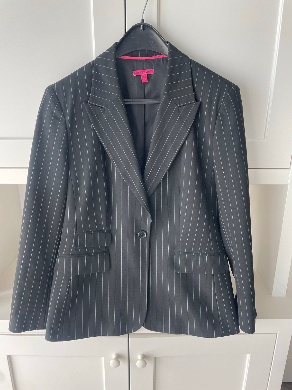 Prachtig Bandolera krijtstreep blazer - mt 46, Verzenden, Zwart, Maat 46/48 (XL) of groter, Zo goed als nieuw