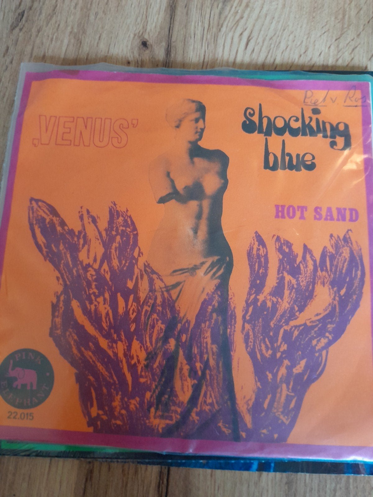 Shocking blue 7inch hot sand, Ophalen of Verzenden, Zo goed als nieuw, Pop