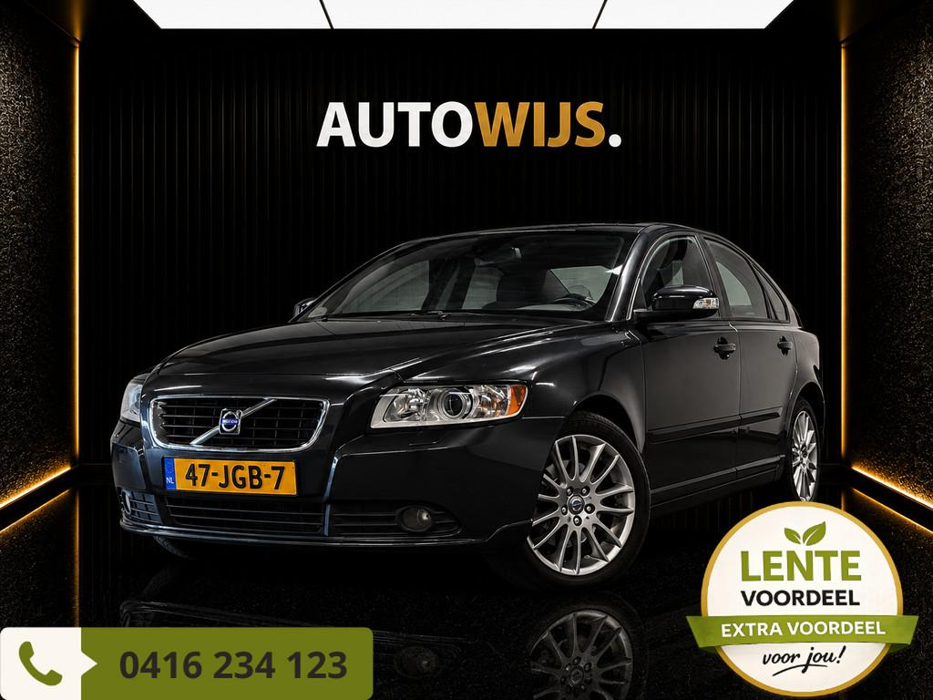 Volvo S40 2.4 Edition II|AUT|LEDER|TREKHAAK|D-RIEM VV|APK 6-, Auto's, Volvo, Gebruikt, Zwart, 700 kg, 2435 cc