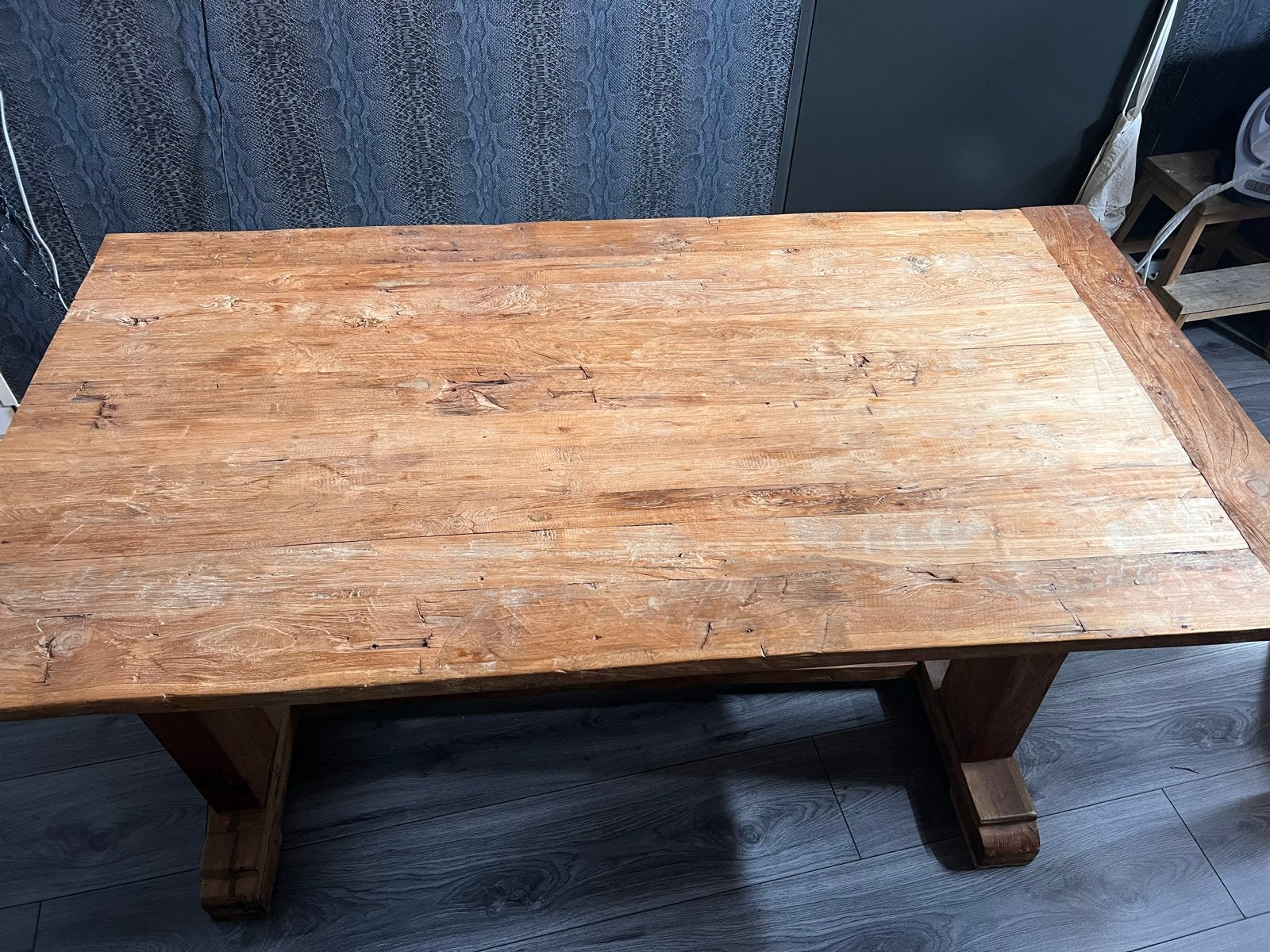 Robuuste houten eettafel - massief teakhout, Antiek en Kunst, Ophalen