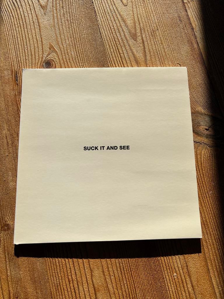 Arctic Monkeys - Suck It and See LP (2011), Cd's en Dvd's, Vinyl | Rock, 2010 - 2019, Alternative, Ophalen of Verzenden, Zo goed als nieuw