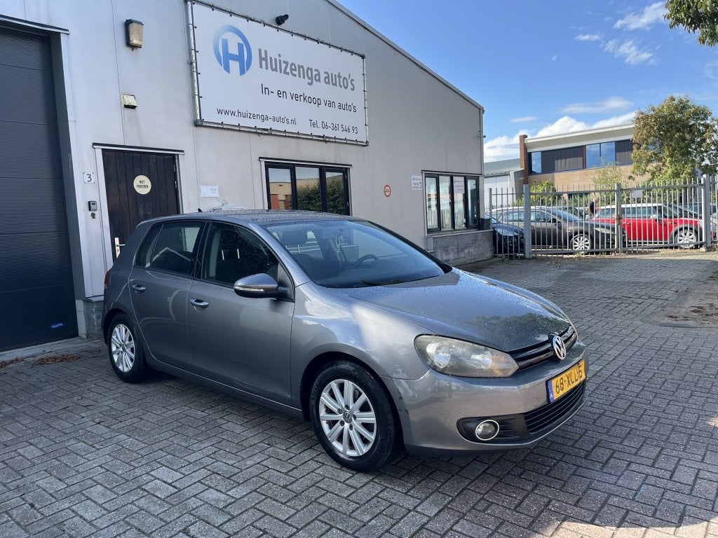 Volkswagen Golf 1.2 TSI | 5DRS | AUTOMAAT!| APK:02-02-2027!, Auto's, Volkswagen, Automaat, Stof, Gebruikt, Zwart