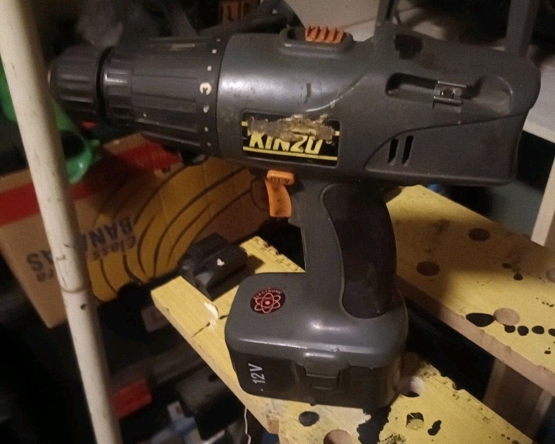 kinzo accuboor, Ophalen, Gebruikt, Minder dan 600 watt, Vlakschuurmachine