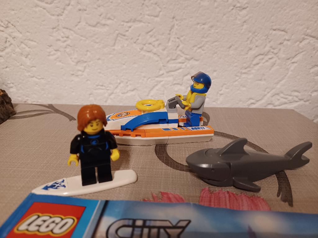LEGO City Surfer Redding - 60011, Compleet, Lego, Ophalen of Verzenden, Complete set