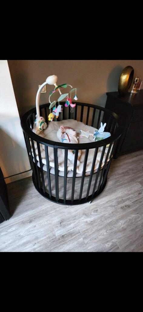 Ronde box plus boxkleed, Kinderen en Baby's, Babywiegjes en Ledikanten, Ophalen, Zo goed als nieuw, Overige typen