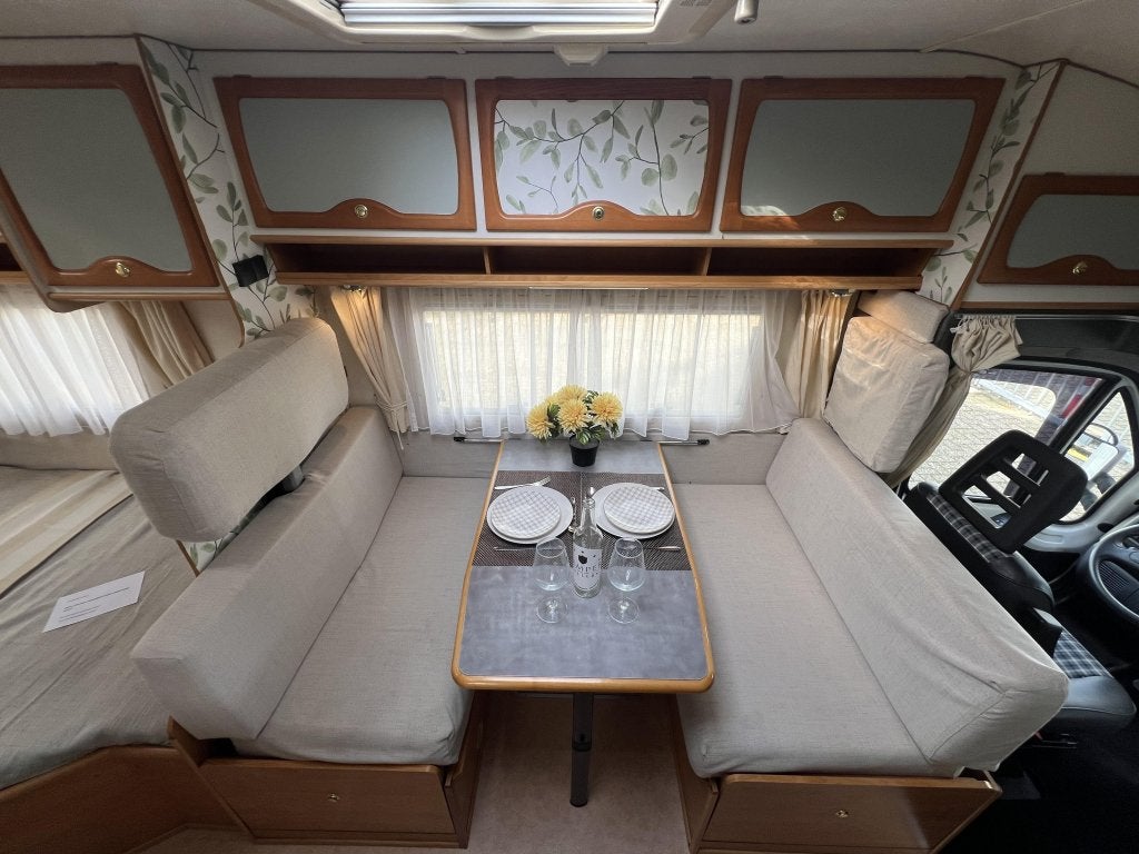 Eura Mobil Profila FRANSBED 6.00M FIETSENDRAGER OP CHASSIS, Fiat, Tot en met 2, Bedrijf, 6 tot 7 meter