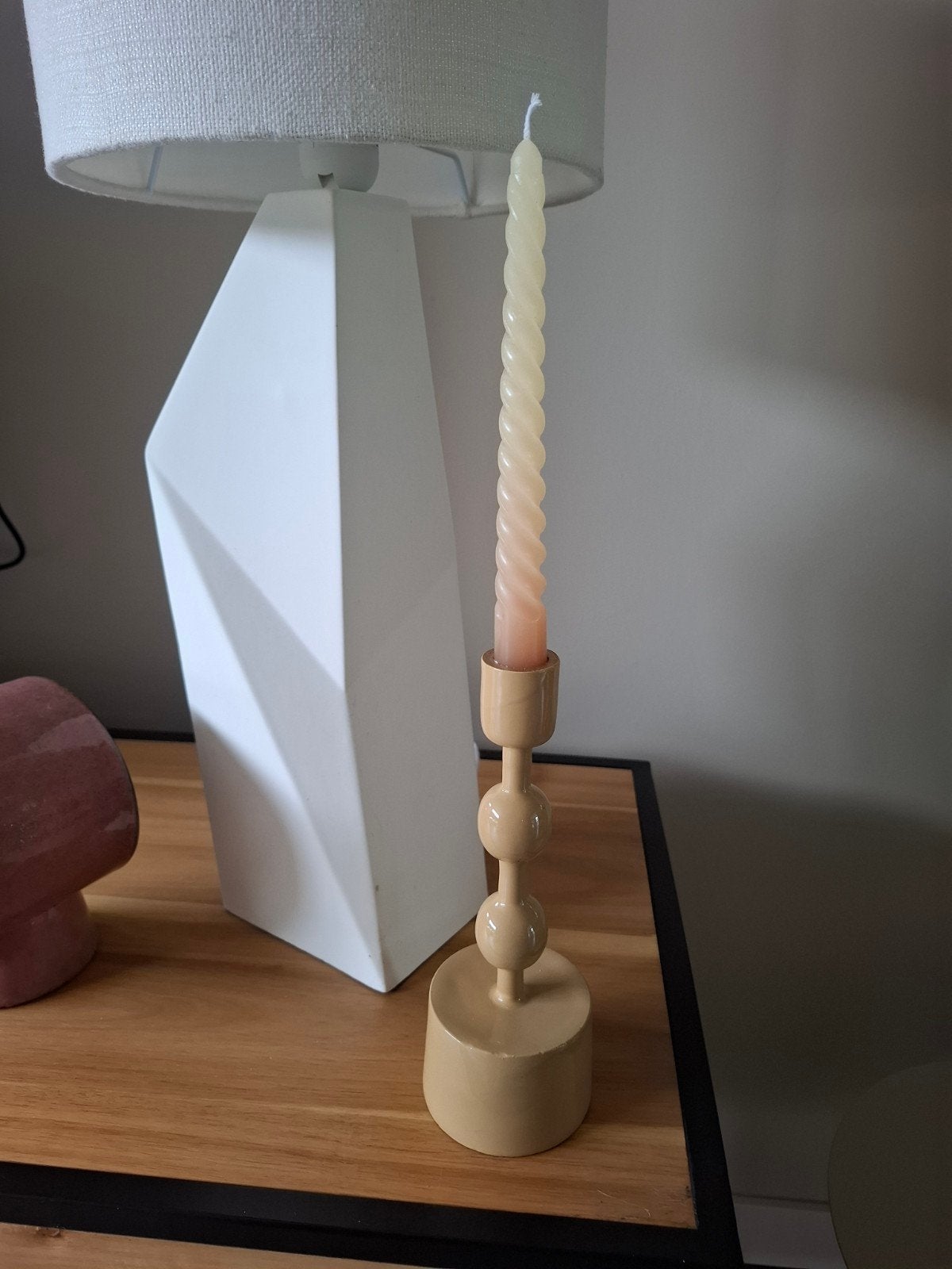 PTMD Kaarsenkandelaar - Stijlvol en Modern Design, Beige, Ophalen of Verzenden, Zo goed als nieuw, PTMD
