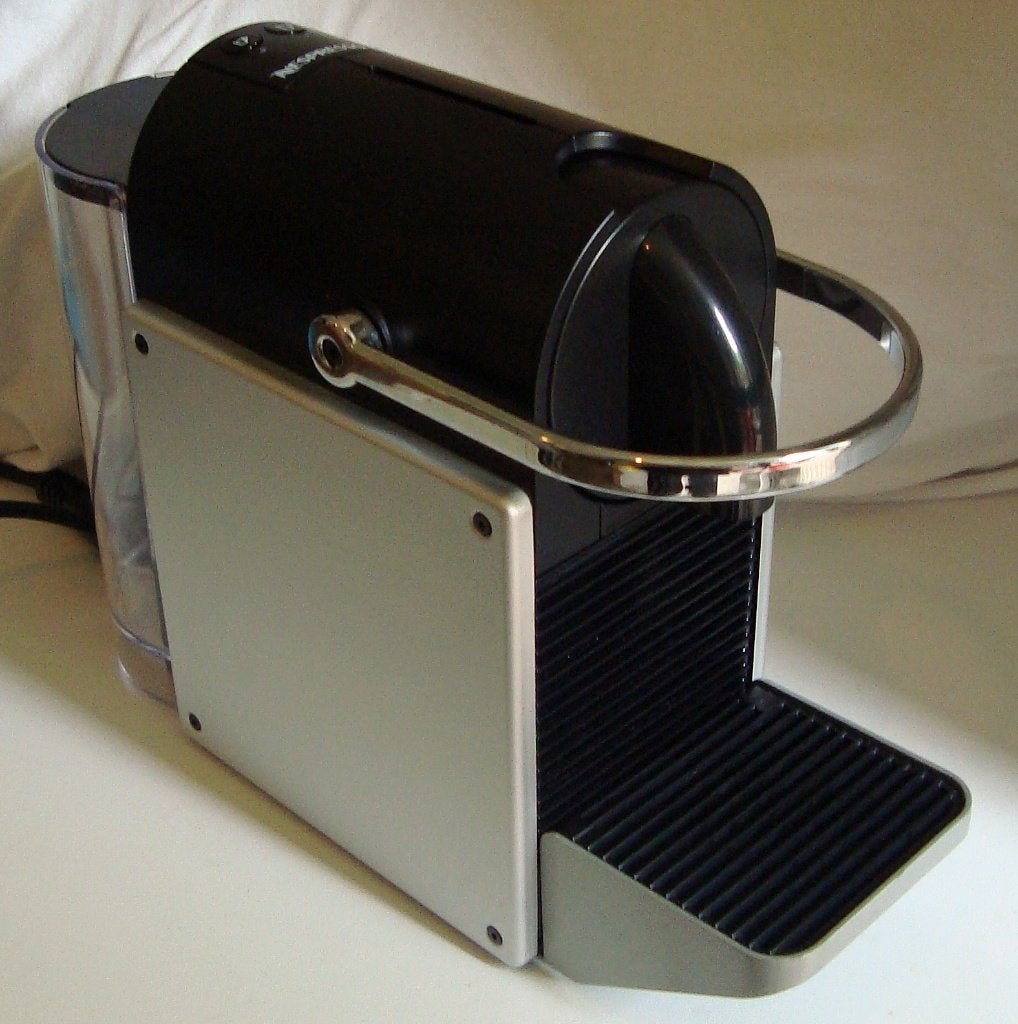 Nespresso Krups Pixie XN304T (Titanium), Witgoed en Apparatuur, Koffiezetapparaten, Nieuw, Koffiemachine, Afneembaar waterreservoir
