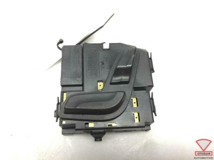 mercedes c e w204 w212 stoelverstelling schakelaar a20487018, Auto-onderdelen, Gebruikt, Mercedes-Benz AG, Mercedes-Benz, Ophalen of Verzenden