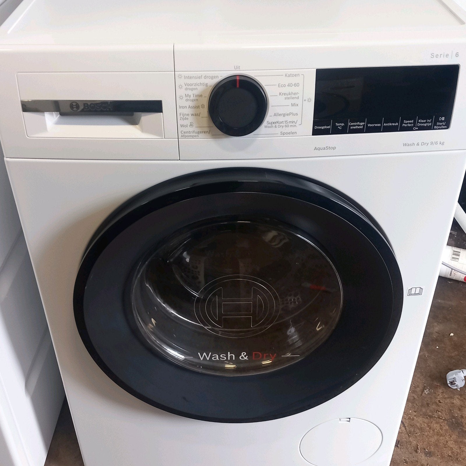 BOSCH Serie|6 9kg/6kg Was-droogcombinatie Incl.GARANTIE, 8 tot 10 kg, Ophalen of Verzenden, Zo goed als nieuw, Minder dan 85 cm