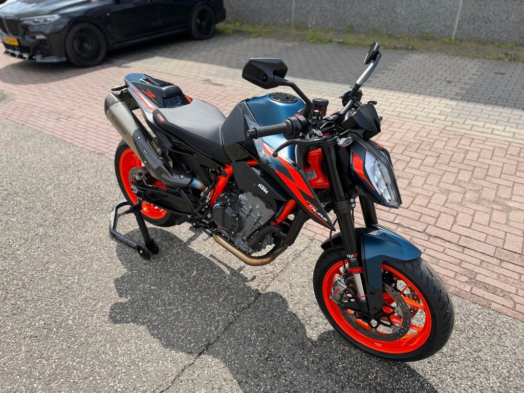 KTM 890 Duke R ABS NIEUWSTAAT 24 maand GARANTIE, Motoren, Motoren | KTM, Ktm, Meer dan 35 kW, Mattighofen
Mattighofen  Mattighofen, AT