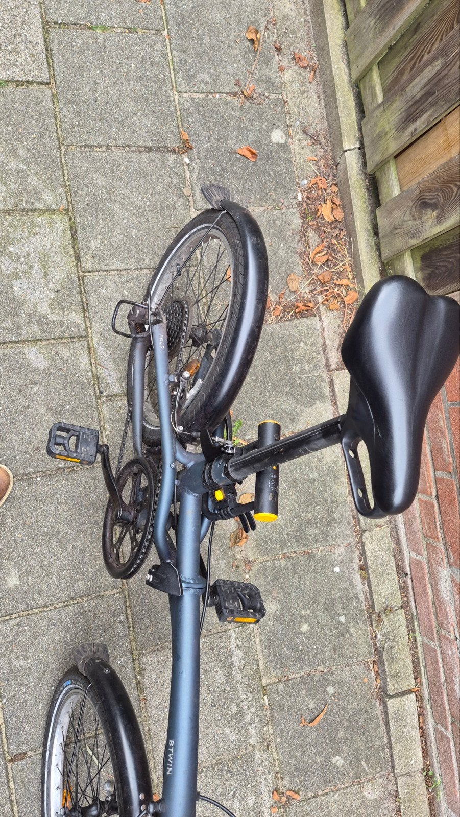 Foto 4 van Vouwfiets B'Twin Tilt 500 Decathlon - Compact en Handig