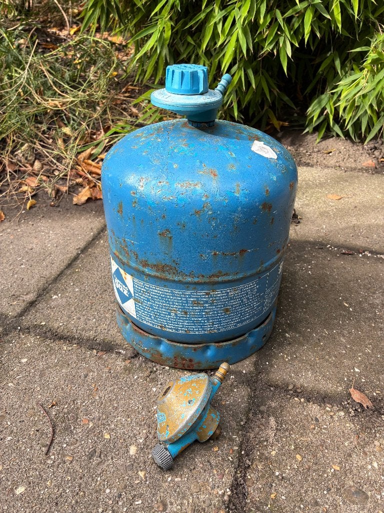 Gebruikte Campinggaz gasfles met drukregelaar, Caravans en Kamperen, Ophalen, Gebruikt